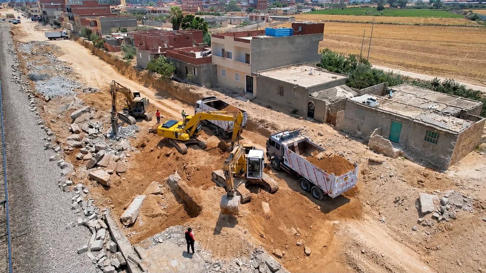 أعمال الحفر والنقل